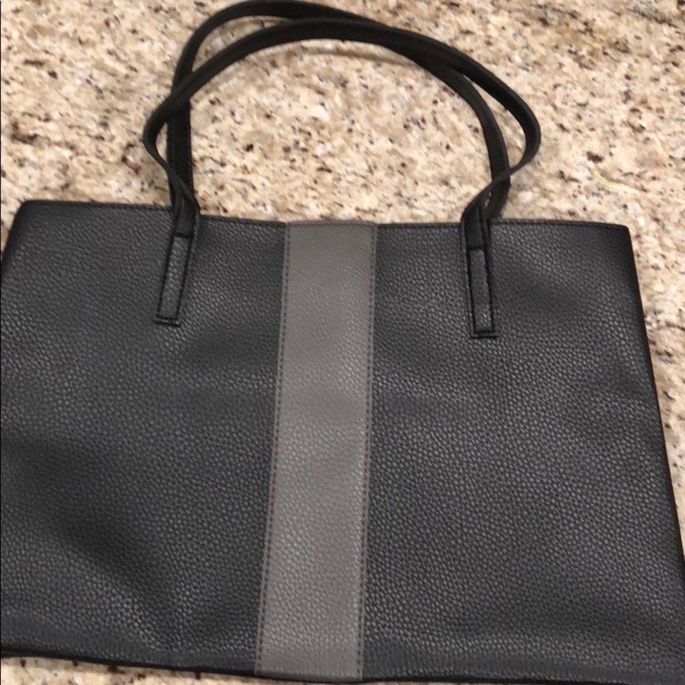 Vince Camuto tote